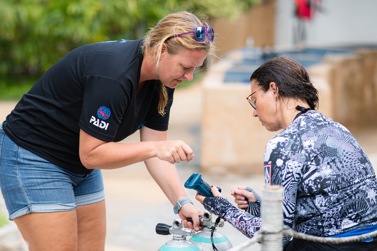 Specialty Course Training PADI IDC